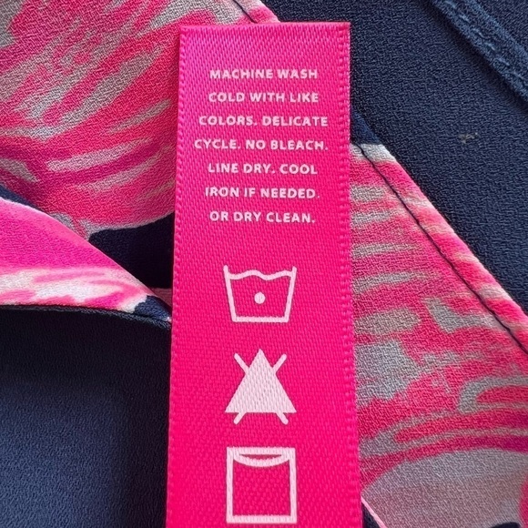 Lilly Pulitzer Florin Reversible Tank Via Amor High Tide Navy Size XS NEW - Picture 14 of 14